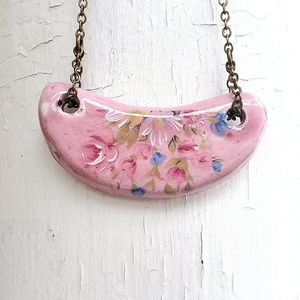 Vintage floral brass necklace